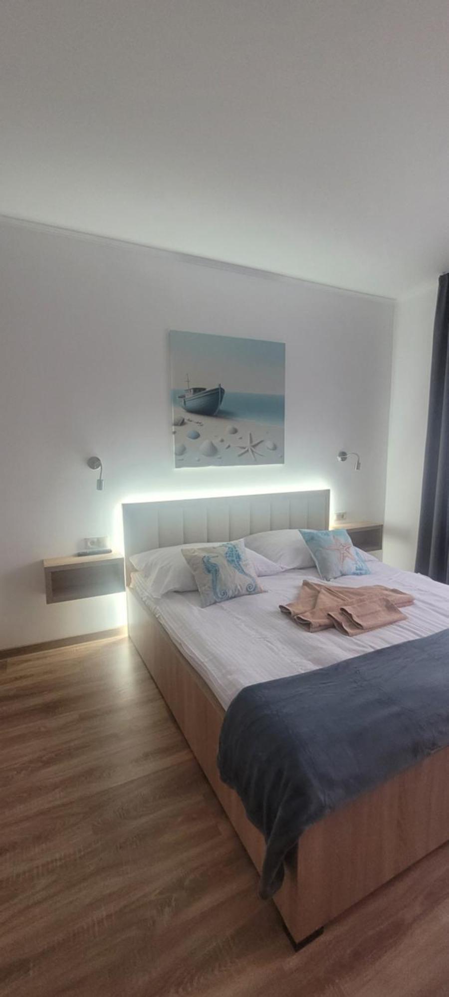Csaladi Kikoeto Apartman Gyula Exterior foto
