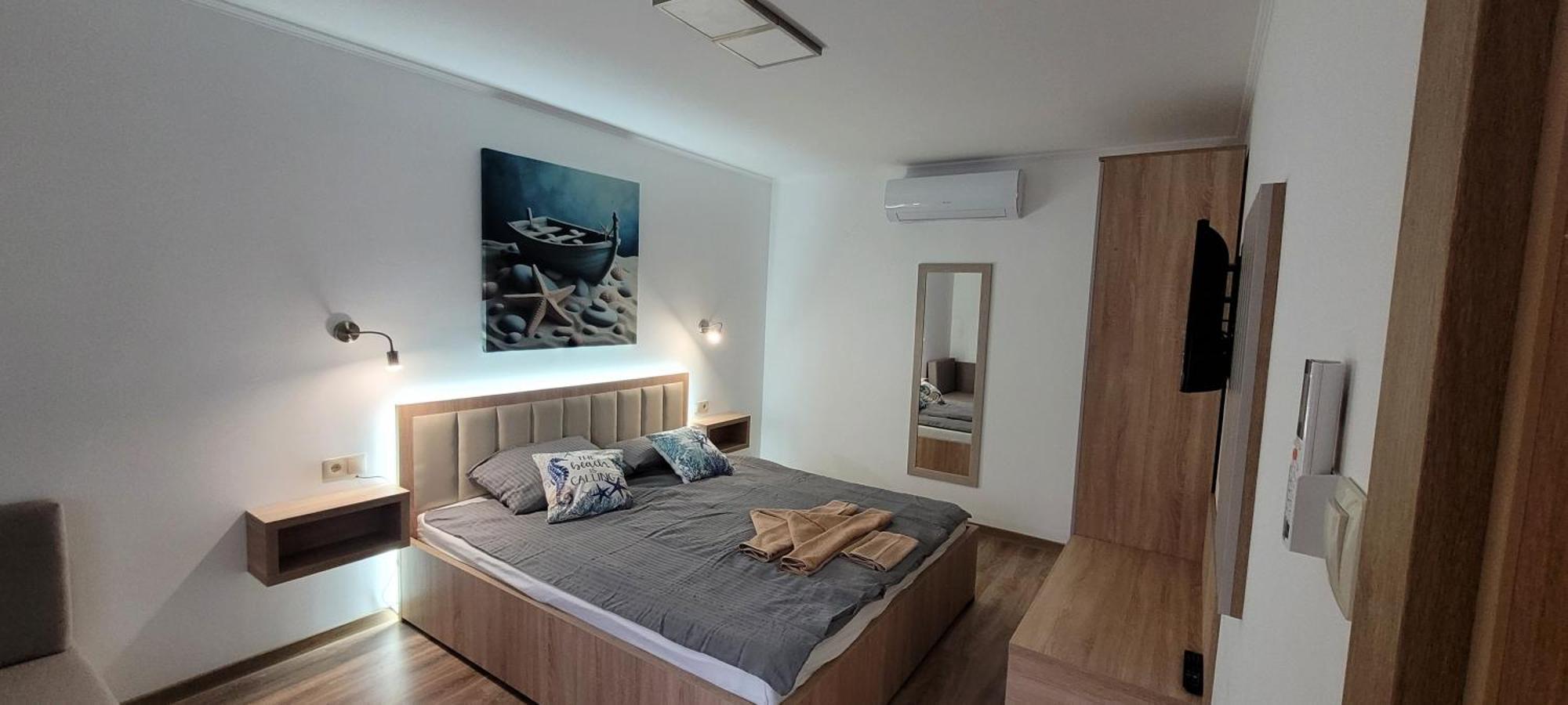 Csaladi Kikoeto Apartman Gyula Exterior foto